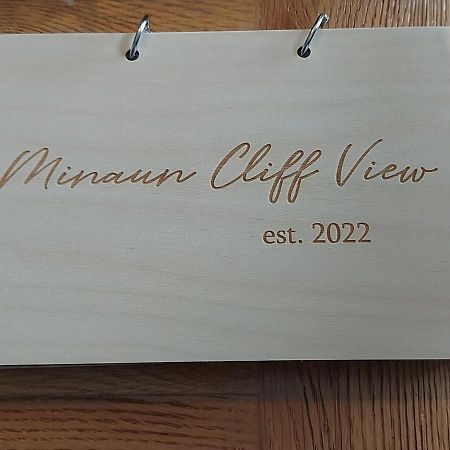 Minaun Cliff View Lägenhet Keel  Exteriör bild